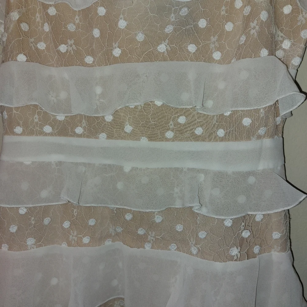 FOREVER 21 LADIES RUFFLED DRESS-S